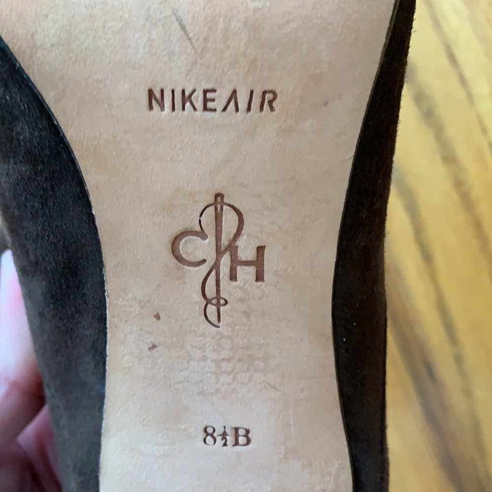 Cole Haan Nike Air Suede/Leather Heels like new! - Picture 5 of 10